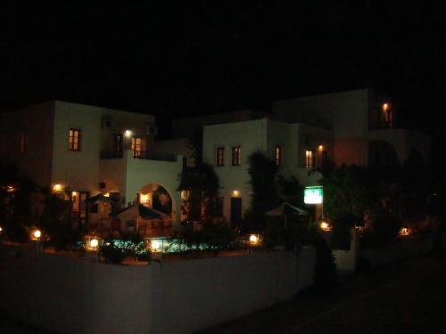 Creta Sun Hotel Studios Agia Pelagia  Buitenkant foto